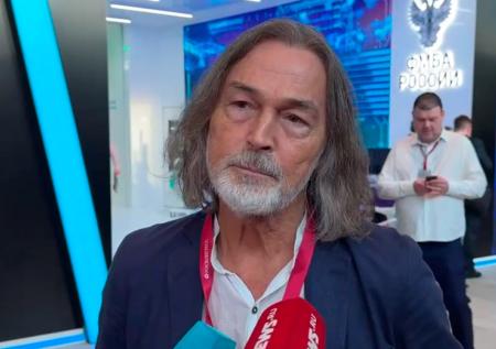 «Познакомились на сигарной вечеринке»: Сафронов о дружбе с Захаровой