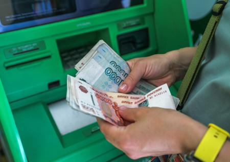 МРОТ взлетит в России в 2026 году? Что об этом известно, на сколько повысят