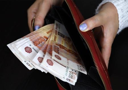 Девушку из ХМАО заподозрили в отмывании денег от сбыта наркотиков