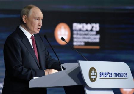 Путин назвал важнейшую задачу России в области экономики на 2025 год