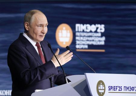 Путин назвал источник усовершенствования Вооруженных сил России