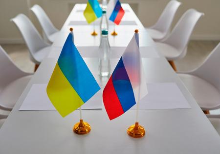 Еще одна группа российских военных вернулась домой в рамках обмена с Киевом