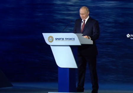Путин призвал Госдуму заняться улучшением трудового законодательства