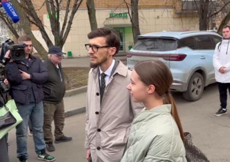 Суд продлил срок домашнего ареста известному блогеру
