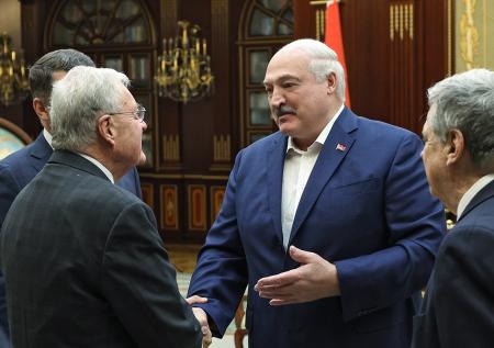 «My friend!»: появились кадры со встречи Лукашенко и Келлога
