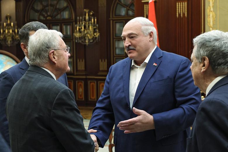 Александр Лукашенко и Кит Келлог