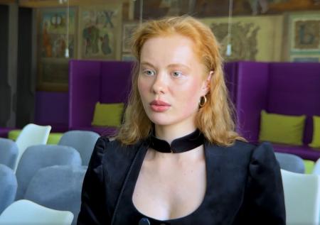 Звезда фильма «Любовь и голуби» объяснила, почему раньше стеснялась отца