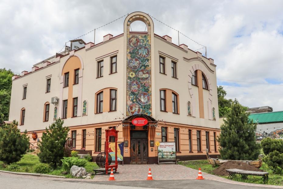 Первый музей славянской мифологии
