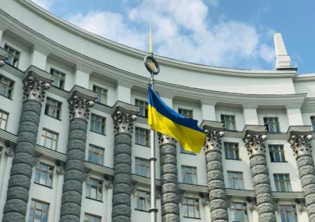 Семья вице-премьера Украины покинула страну