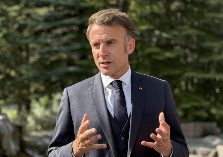 Макрон рассказал, к чему приведет закрытие Ормузского пролива