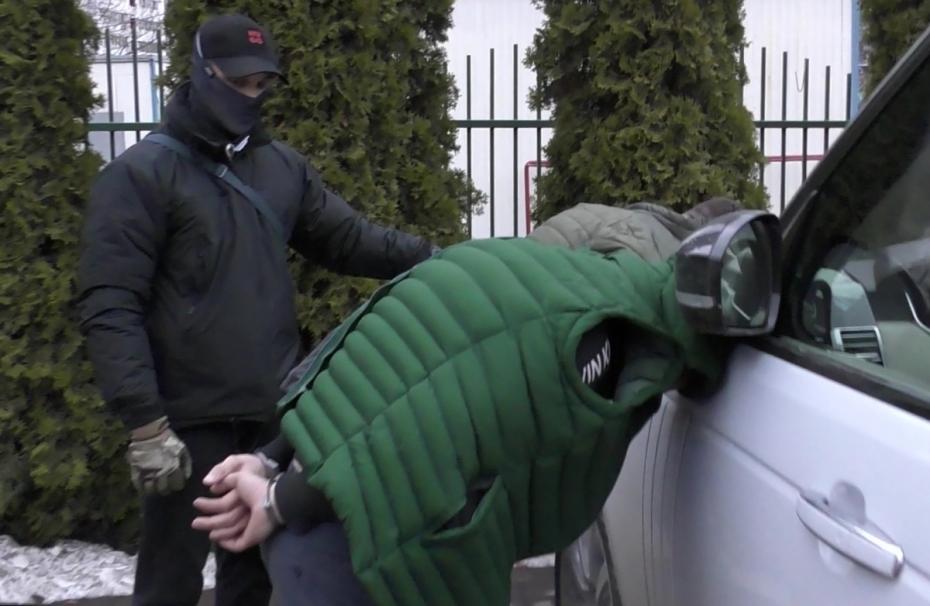 Задержание сотрудниками ФСБ РФ участников группы, осуществлявшей на системной основе хищения у компании «Алроса» с целью последующего незаконного сбыта и контрабанды
