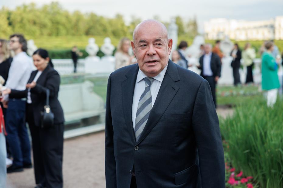 Михаил Швыдкой на XXXIV церемонии награждения лауреатов Первой театральной премии «Хрустальная Турандот»