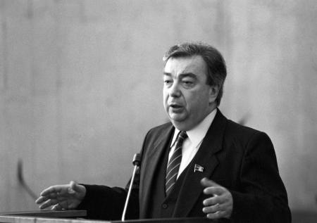 В СФ рассказали, как Примаков изменил ход истории
