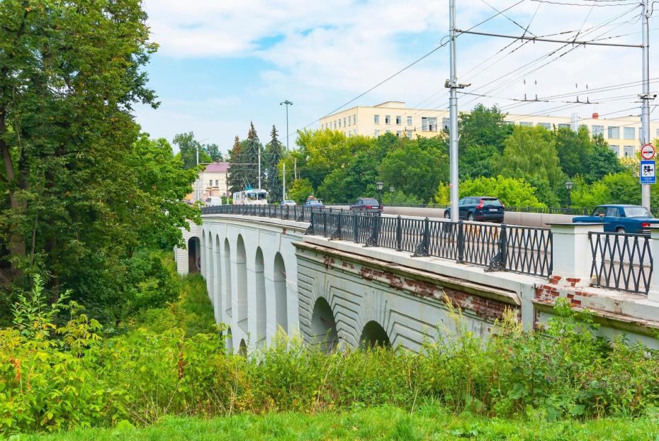Каменный мост