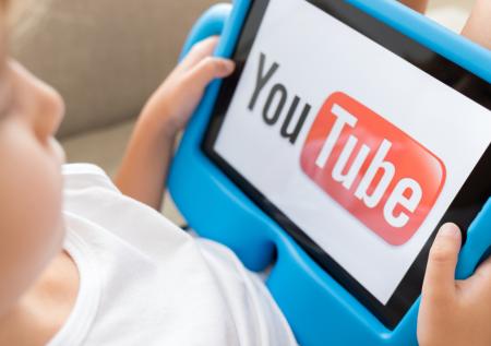 В одной из стран детям запретят регистрацию на YouTube