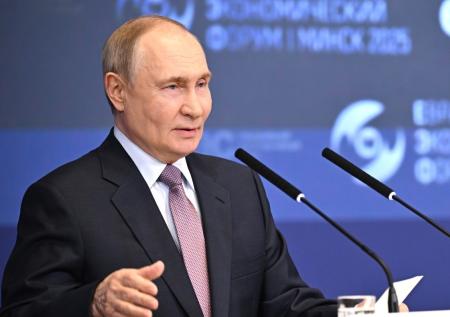 Опрос ВЦИОМ показал, что 79,3% россиян доверяют Путину