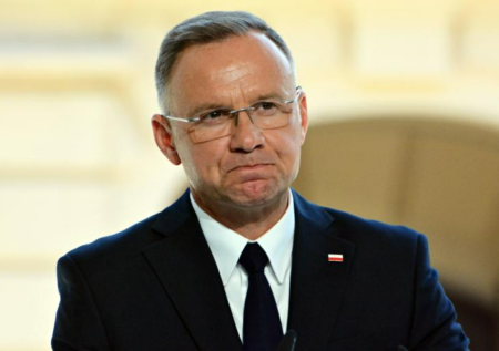 Охранник Дуды в Киеве взывал скандал шевроном