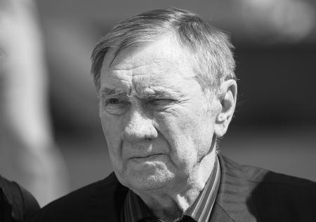 Умер дирижер культового ансамбля «Березка»