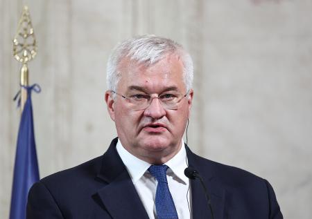 Украинский министр был вне себя из-за слов главы МИД Словакии о России