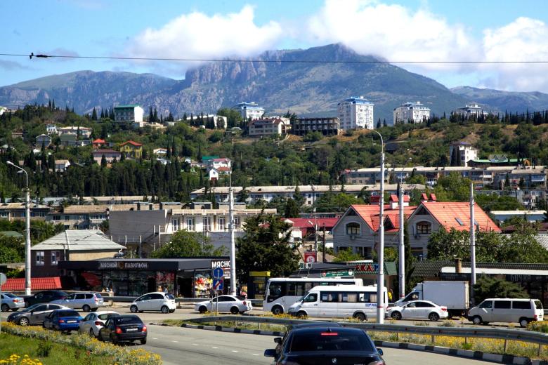 Вид на Алушту
