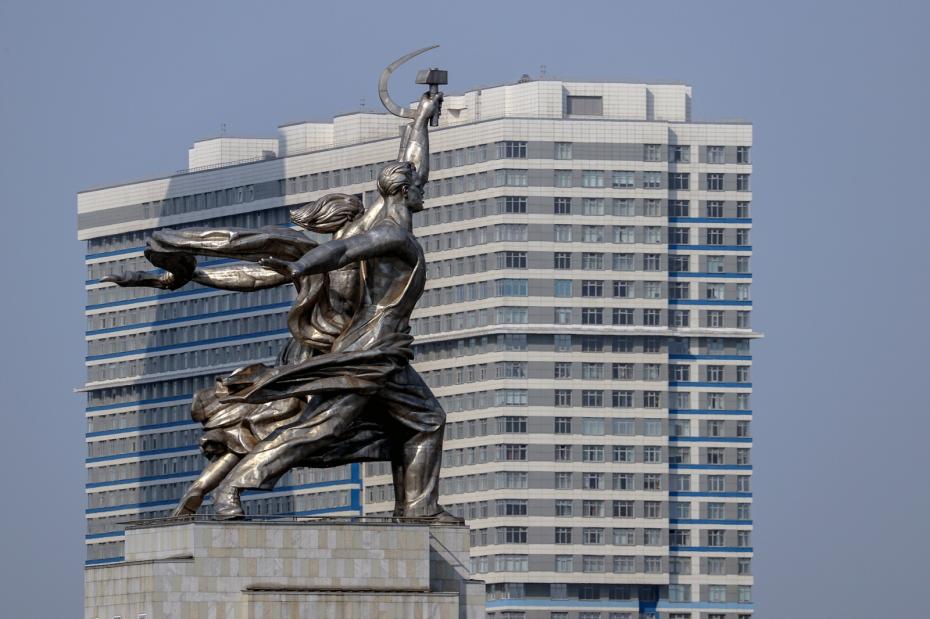 1 июля родилась Вера Мухина, автор скульптуры «Рабочий и колхозница»