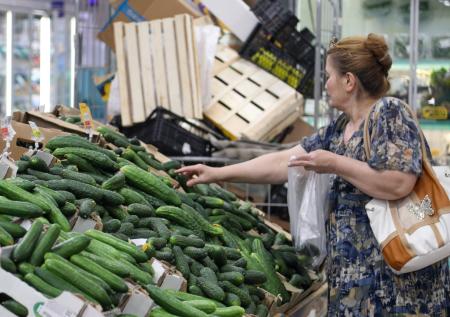 Россиянам раскрыли, как выгоднее всего покупать продукты на рынках
