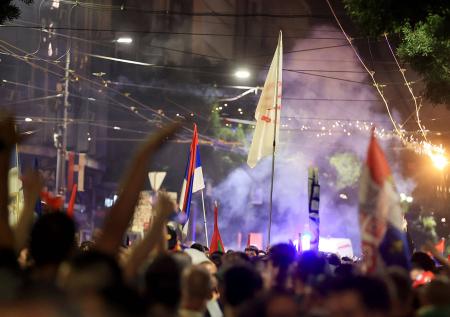 Политолог рассказал, в чем главная опасность протестов в Сербии