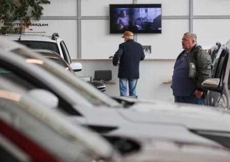 Автоэксперт раскрыл, когда в России может вырасти спрос на автомобили