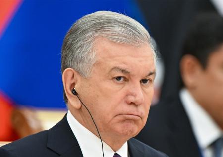 Президент Узбекистана прибыл в Азербайджан с визитом