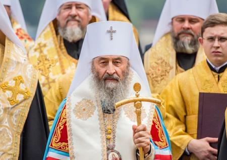 На Украине лишили гражданства митрополита канонической УПЦ