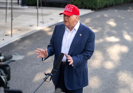Трамп высказался о своем новом портрете в капитолии Колорадо