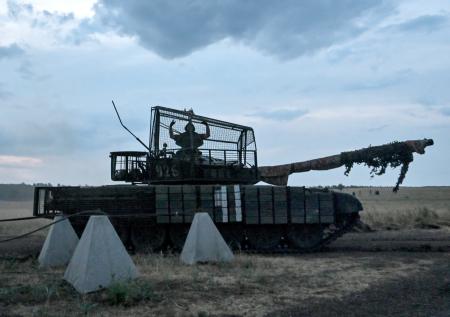 Политолог объяснил приостановку поставок оружия Украине из США