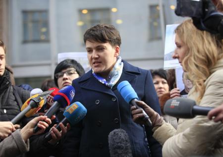 «То убивали, то воскрешали»: экс-депутат Рады о «плененной» Савченко