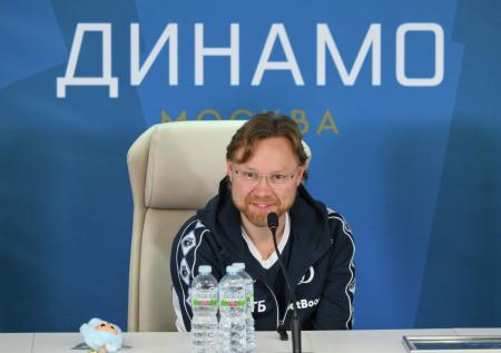 Тренер «Динамо» раскрыл, на сколько завышены зарплаты футболистов в России