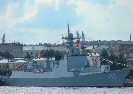 Стало известно об отмене в Петербурге военно-морского парада в День ВМФ
