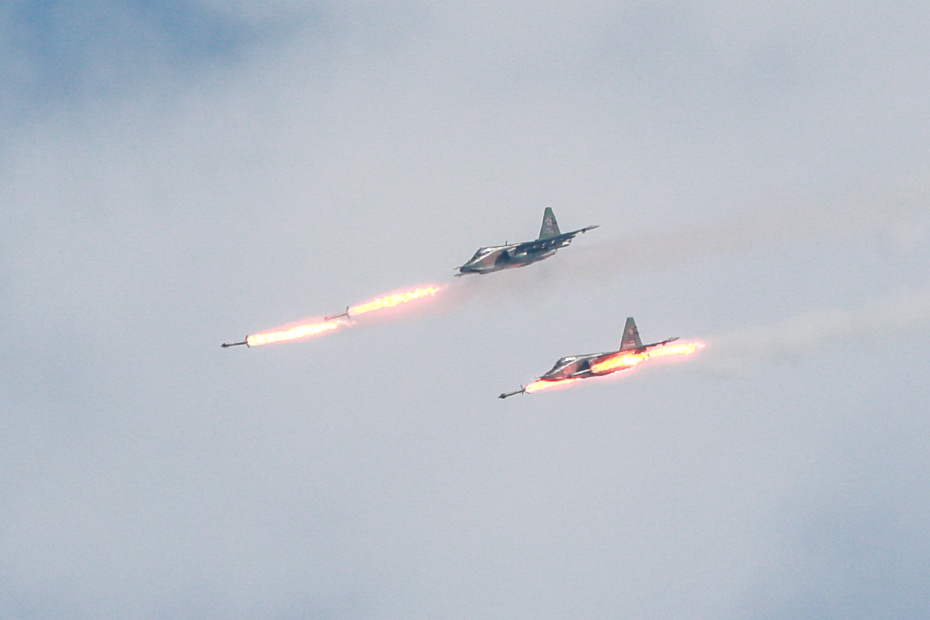 Штурмовики Су-25