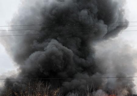 Появилось видео пожара в Кривом Роге после удара российской ракеты