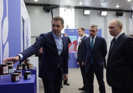 Путину рассказали, сколько стоит «счастье»