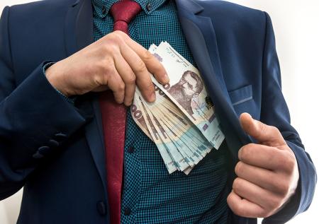 В украинском регионе массово избавляются от офисов и бизнеса