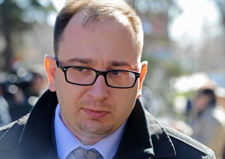 Уехавшего на Украину адвоката объявили в розыск по уголовной статье
