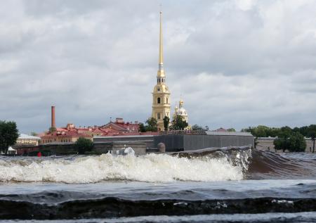 Рекордное за 160 лет наводнение в Петербурге: фото разбушевавшейся стихии
