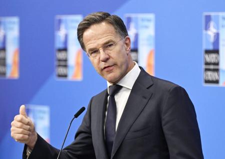 В НАТО ответили на призывы США переложить поддержку Украины на Европу