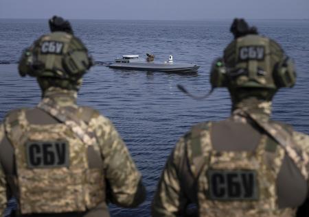 Катера ВСУ вновь заметили в Черном море