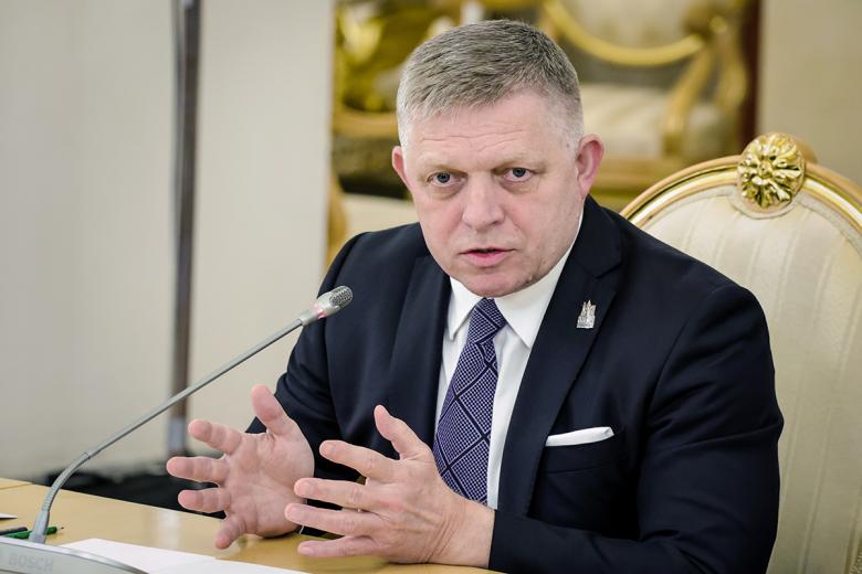 Роберт Фицо