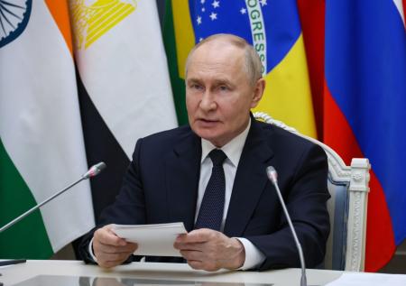 В КНР оценили реакцию Трампа на выступление Путина на саммите БРИКС