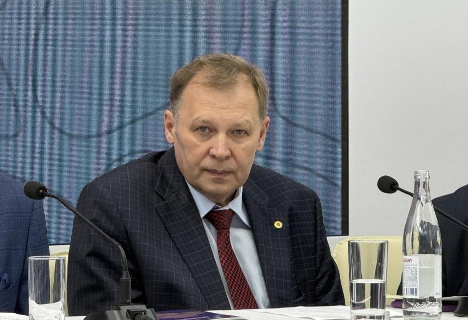 Член исполнительного комитета Россия БРИКС FOUNDRY Александр Петров