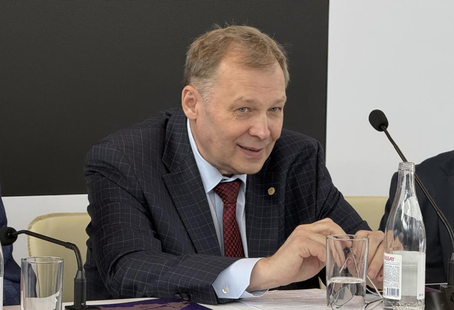 Член исполнительного комитета Россия БРИКС FOUNDRY Александр Петров