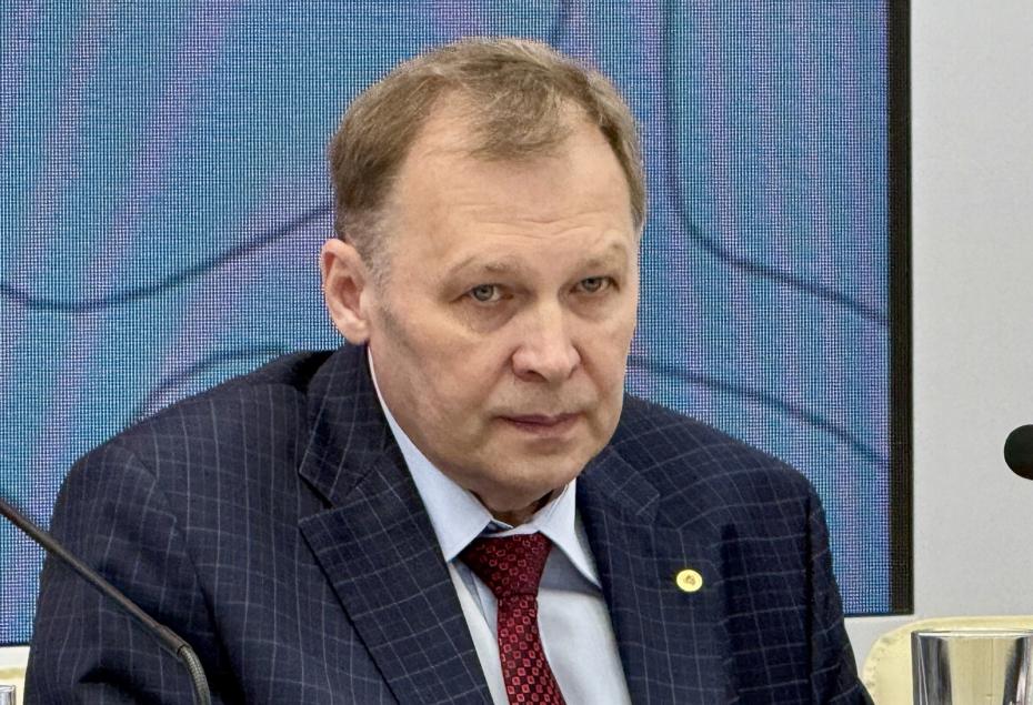 Член исполнительного комитета Россия БРИКС FOUNDRY Александр Петров
