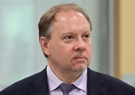 Закрывшего маму от дрона в Курске 5-летнего героя могут наградить