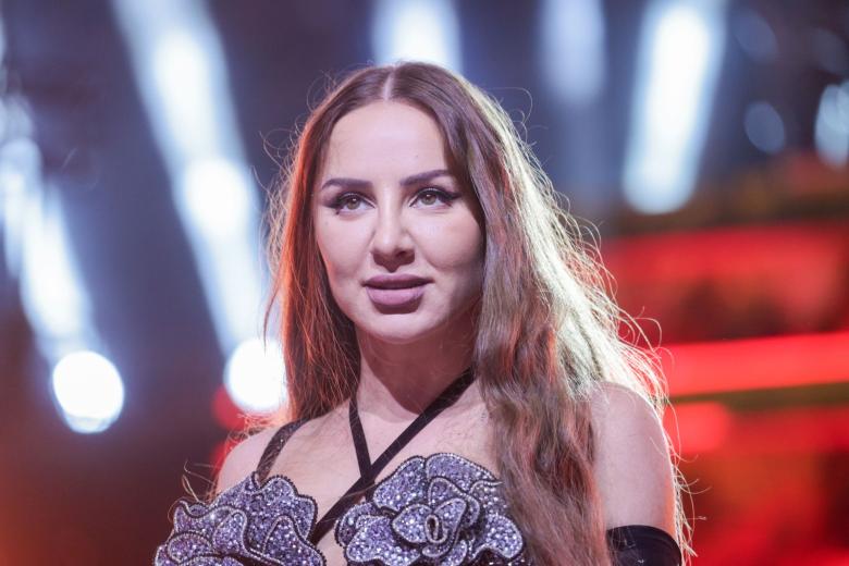 Певица Анна Asti